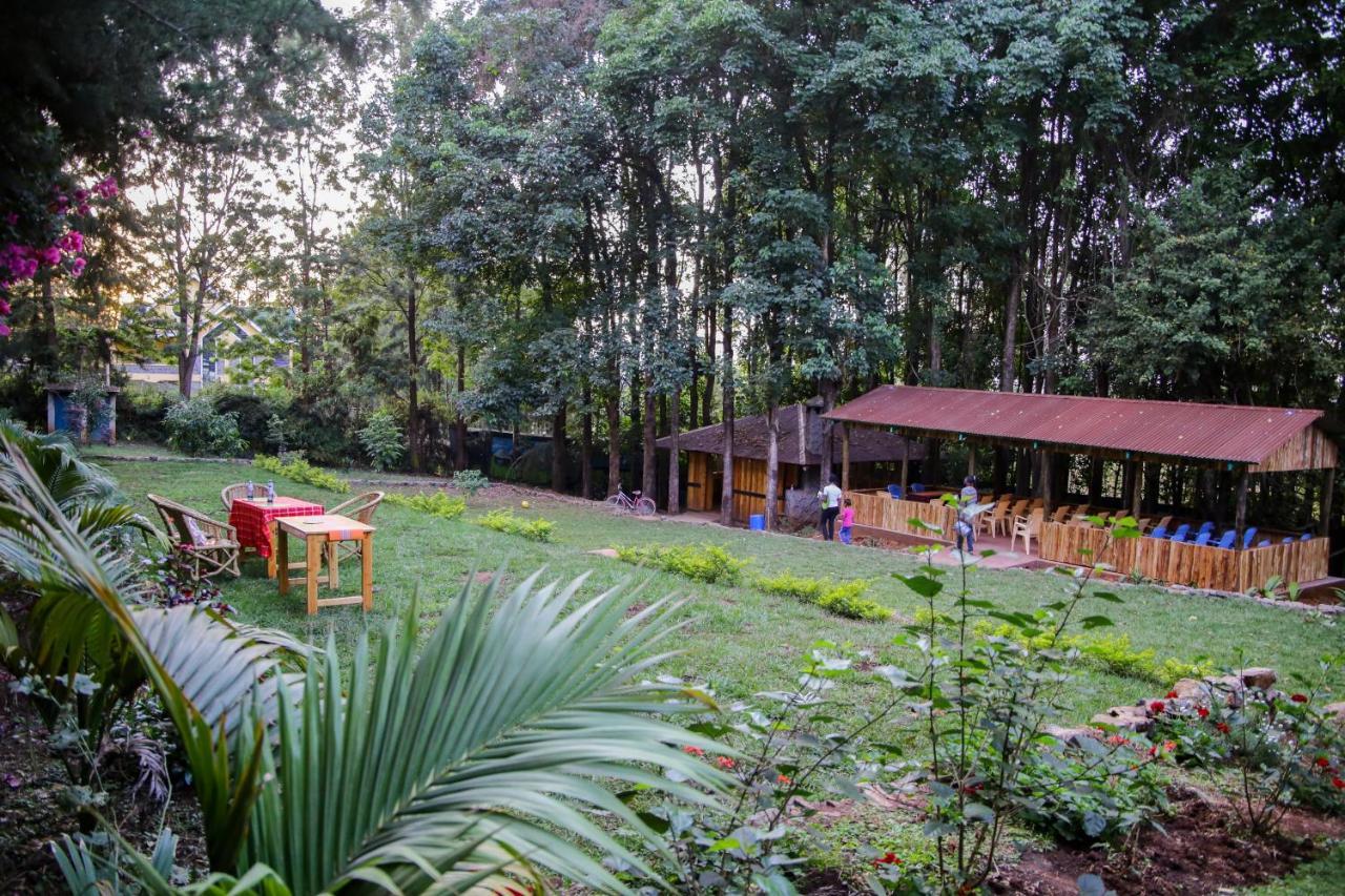 Africana Yard Китале Экстерьер фото